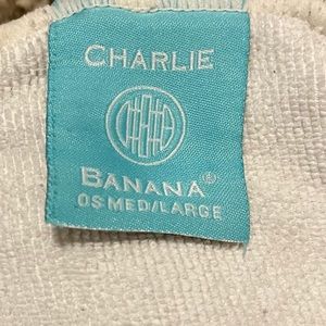 24 covers (7 prints; 17 solids) 28 OS Med/Large Inserts: 14 terry cloth; 14 hemp